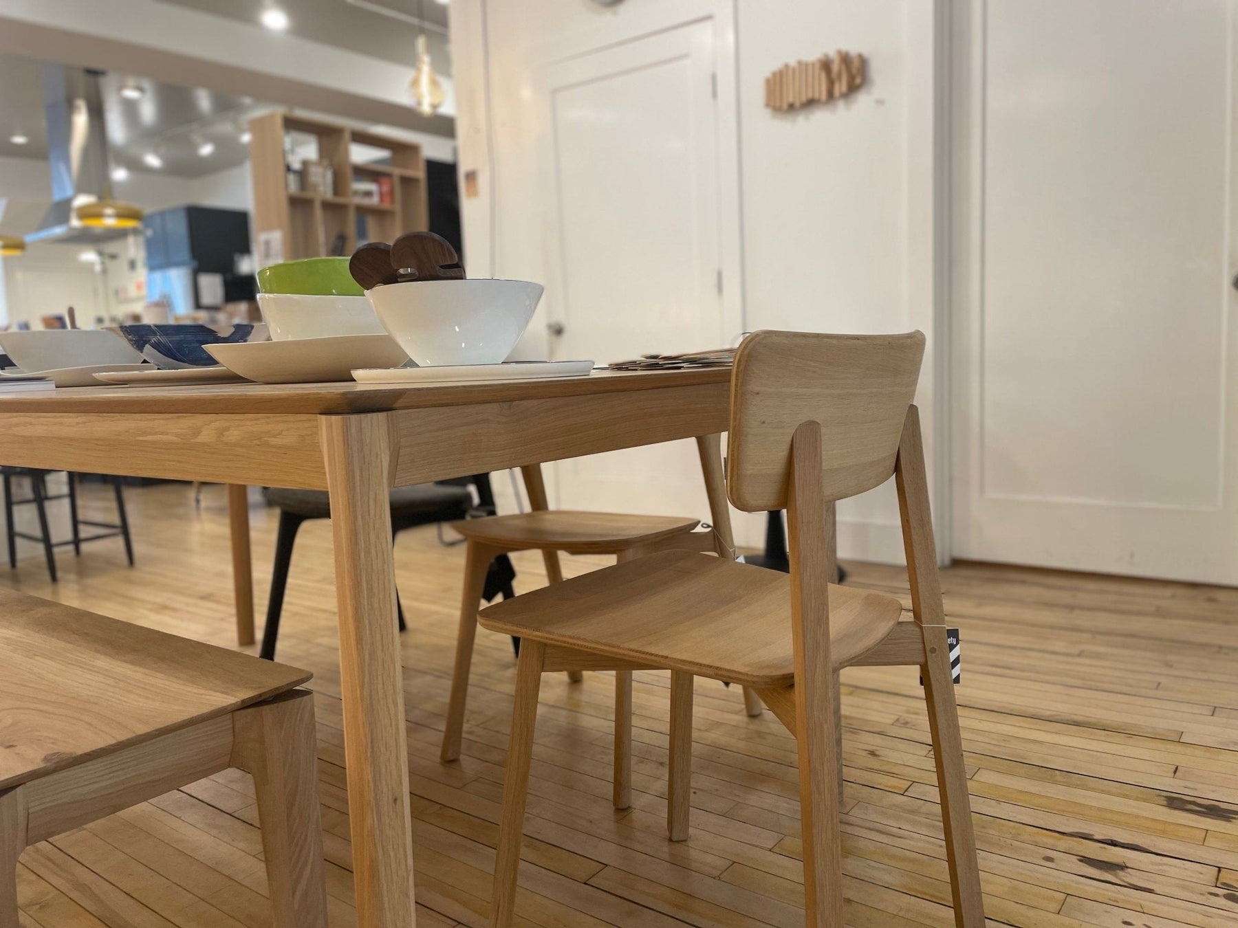 How to Measure for a Dining Table - Valley Variety