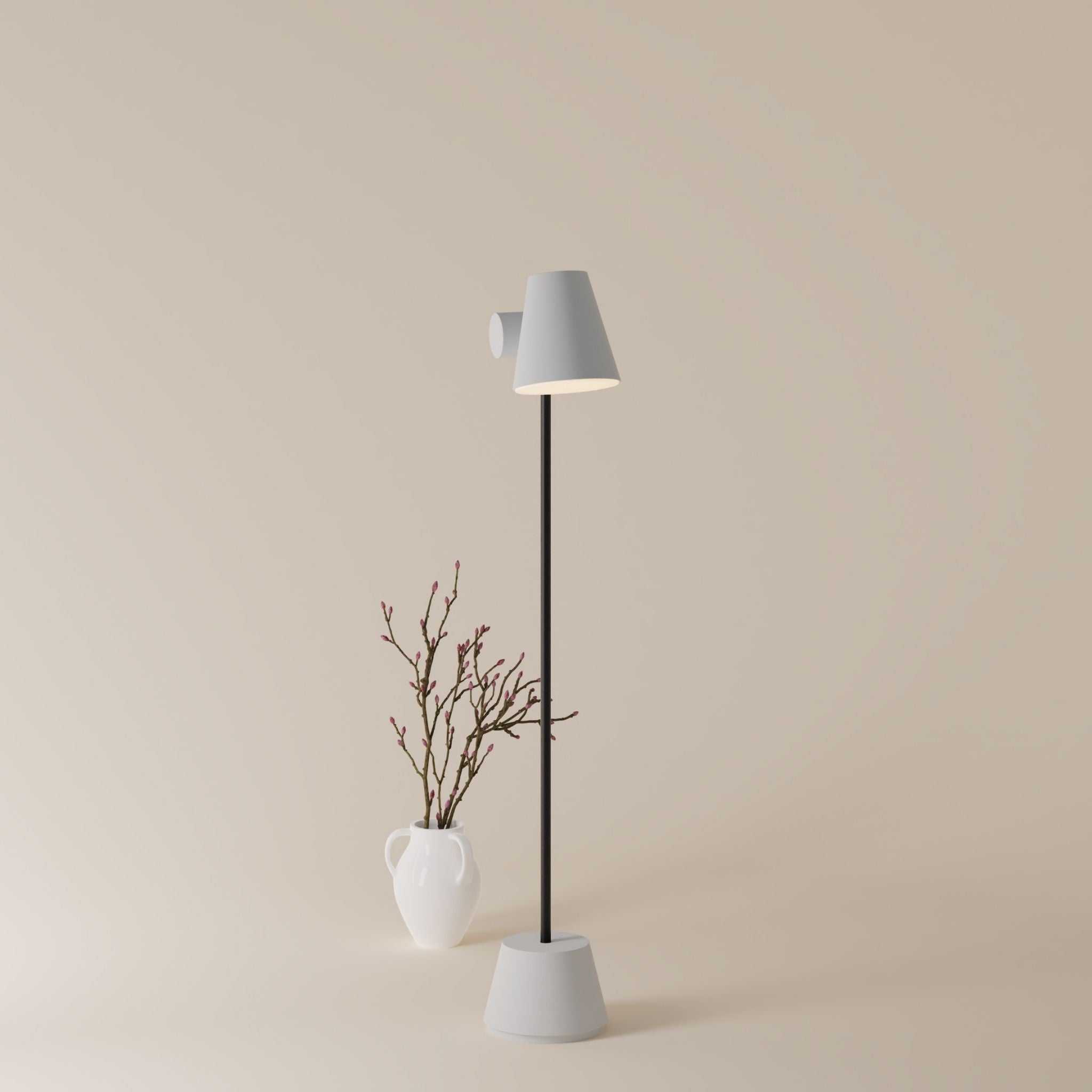 Aim Floor Light - Valley Variety- Gantri