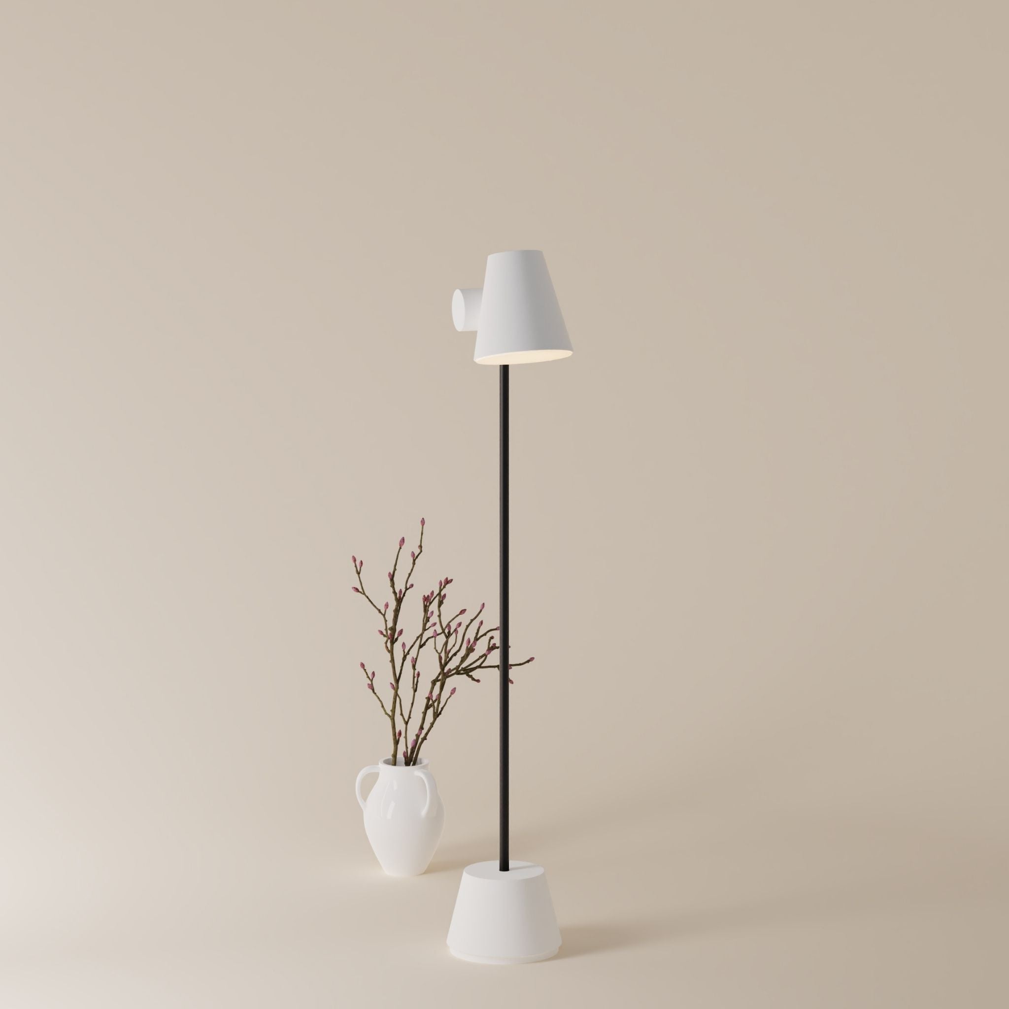 Aim Floor Light - Valley Variety- Gantri