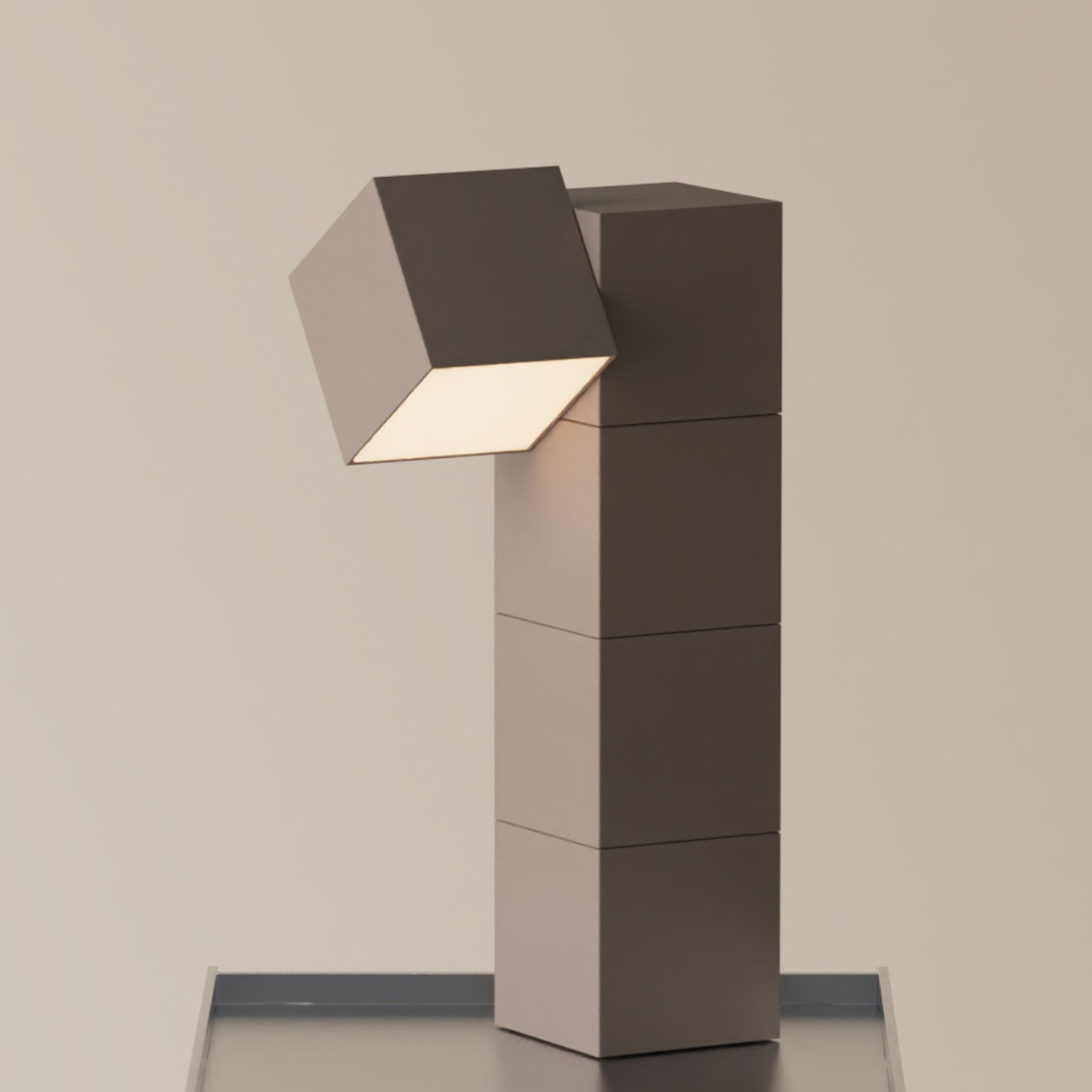 Analog Task Light