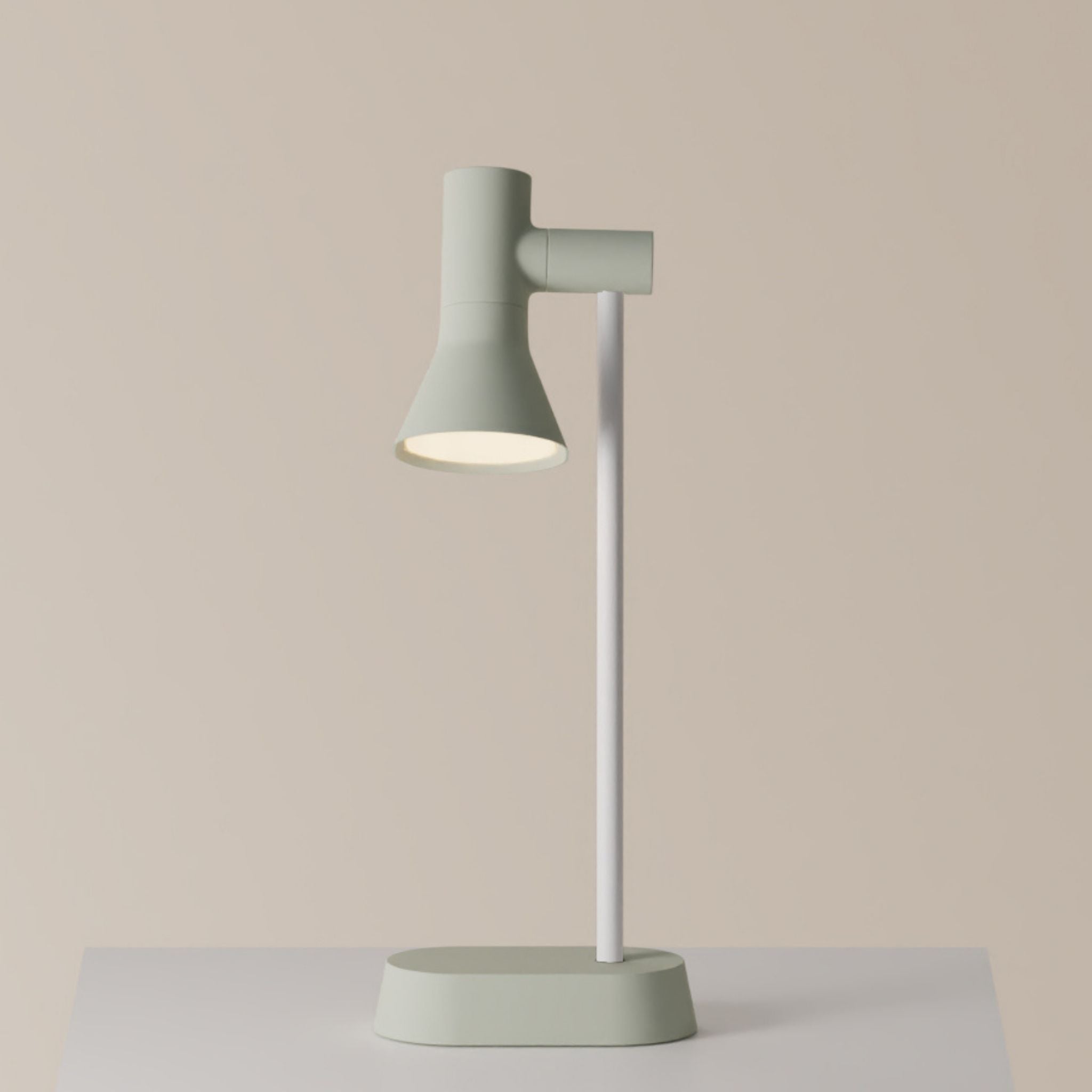 Gallery Task Light - Valley Variety- Gantri