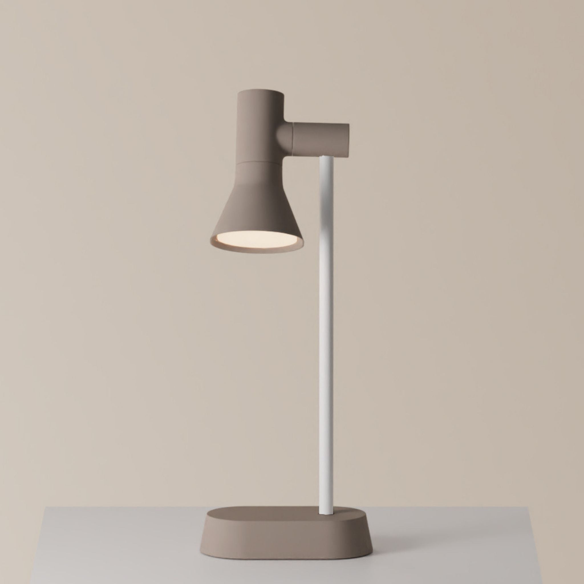 Gallery Task Light - Valley Variety- Gantri