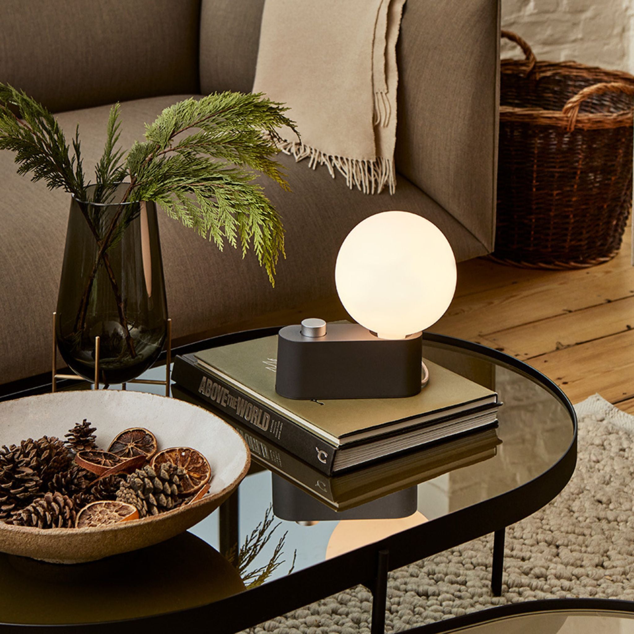 Alumina Table & Wall Lamp with Sphere IV Bulb - Valley Variety