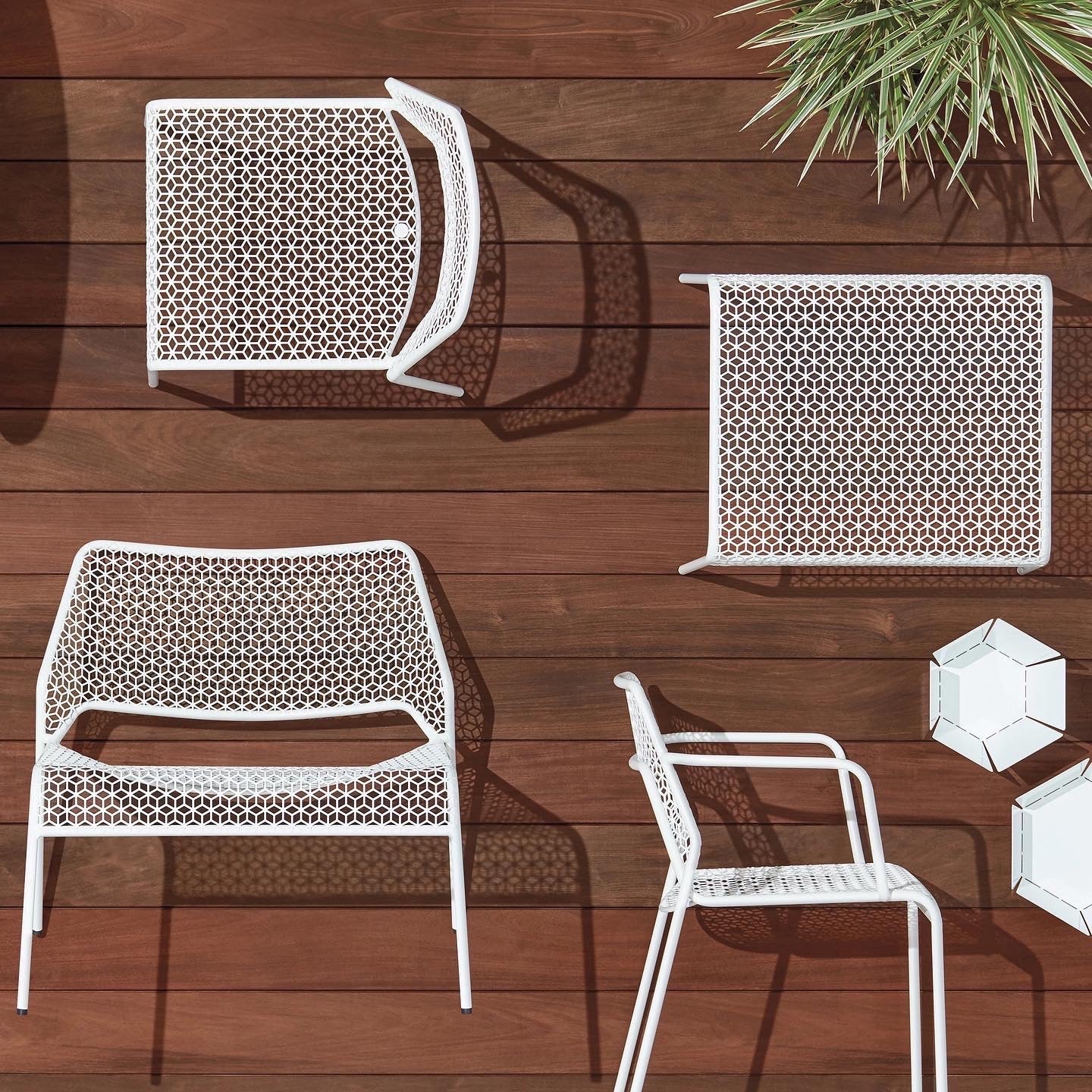Hot Mesh Lounge Chair - Valley Variety - Blu Dot